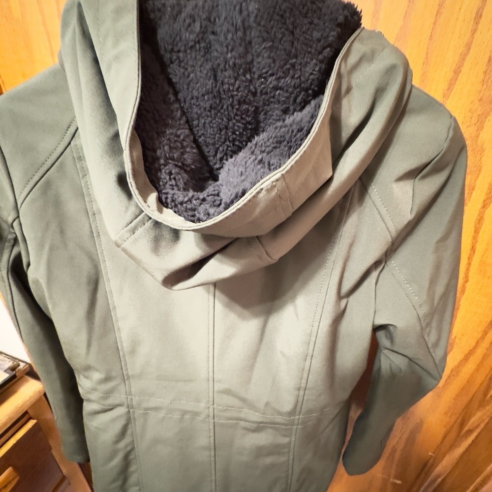 Calvin Klein ~Women's Hooded Faux-Fur-Lined Anorak Raincoat~ XXSP~ Olive ~NWT - Picture 13 of 14
